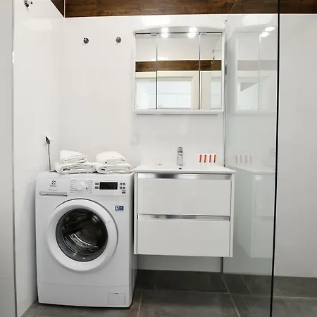 Apartament Krokus 1 Z Ogrodkiem * Kolobrzeg
